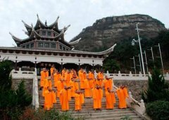 细数中国最“潮”寺庙：进香可刷卡 寺院开网店